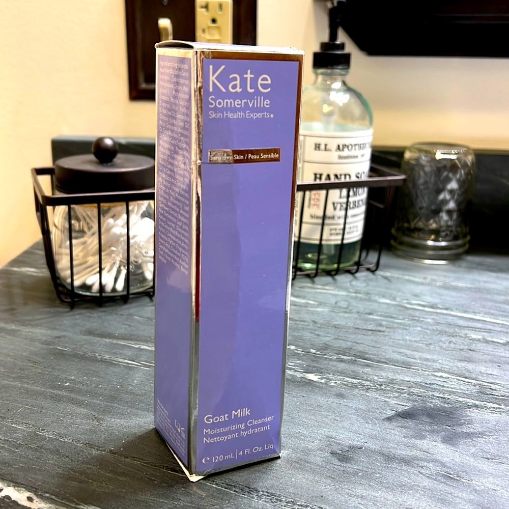 Kate Somerville Goats Milk Moisturizing Cleanser